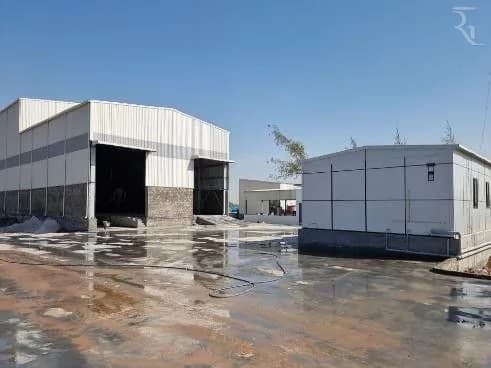 Exterior of the Bhuj-Kutch kaolin processing facility