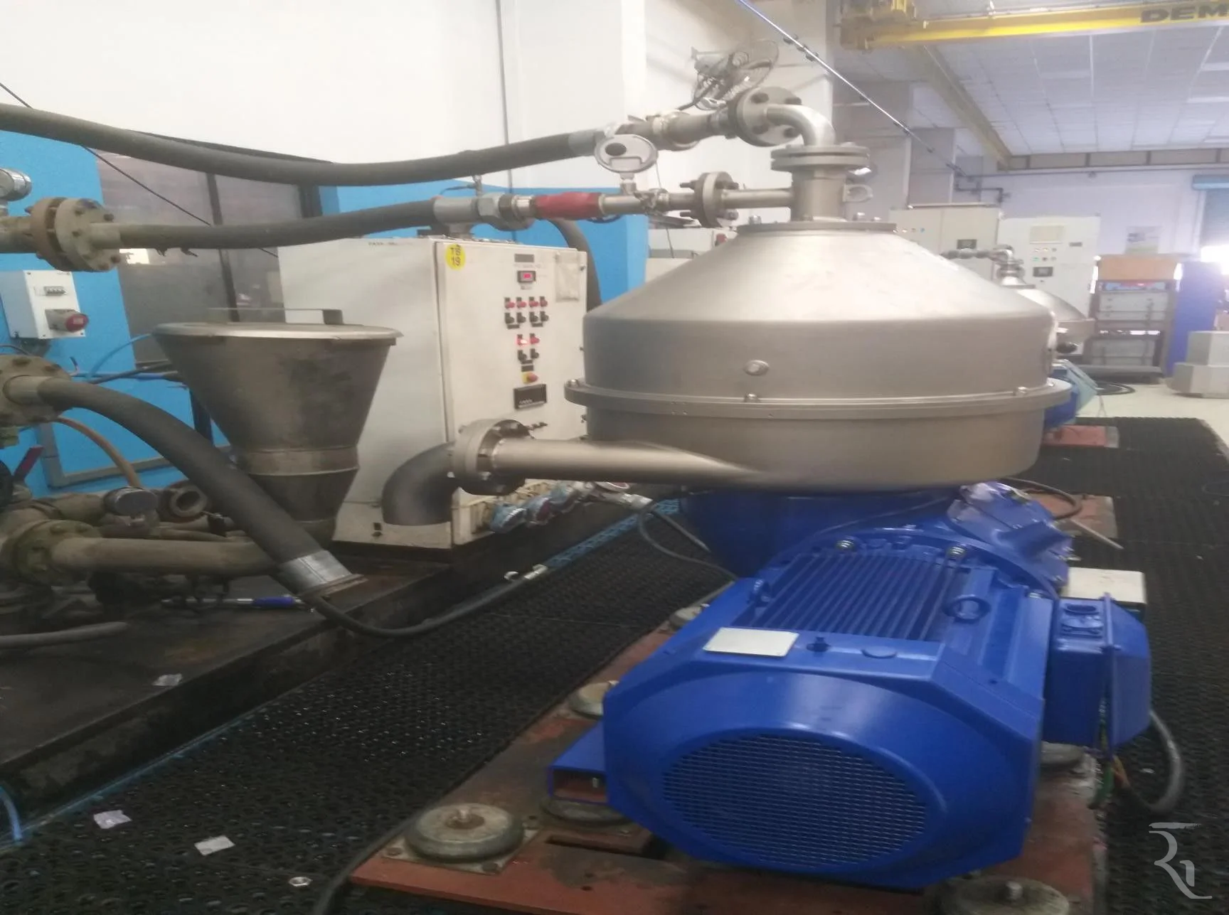 Centrifuge system in the kaolin processing line
